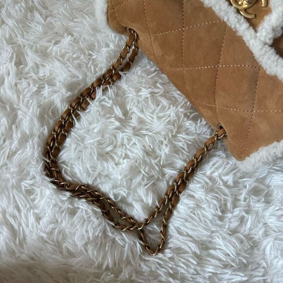 Sold Chanel Coco Neige Teddy Brown Quilted Shearling Suede Leather Classic Flap - Picture 12 of 15